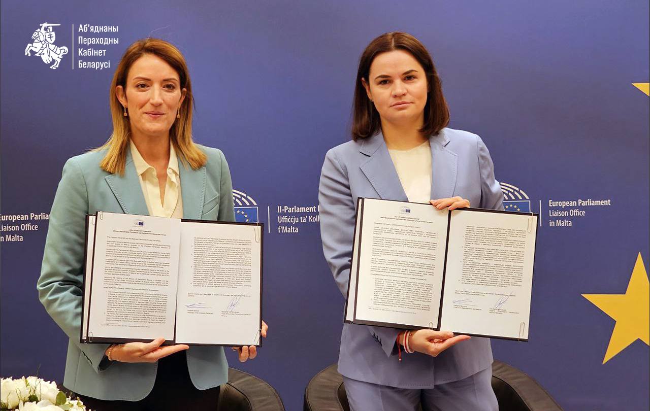 Беларусские демсилы и Европарламент подписали документ о сотрудничестве