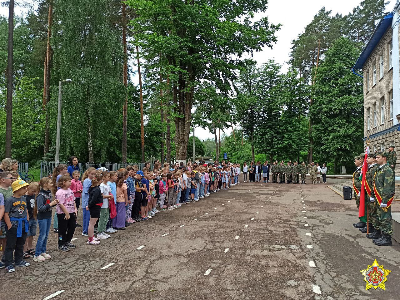 Более 14 тысяч школьников примут в военно-спортивных лагерях за лето