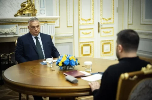 Виктор Орбан и Владимир Зеленский на переговорах в Киеве