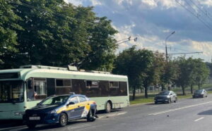 Водитель автомобиля в Минске сбил мотоциклиста
