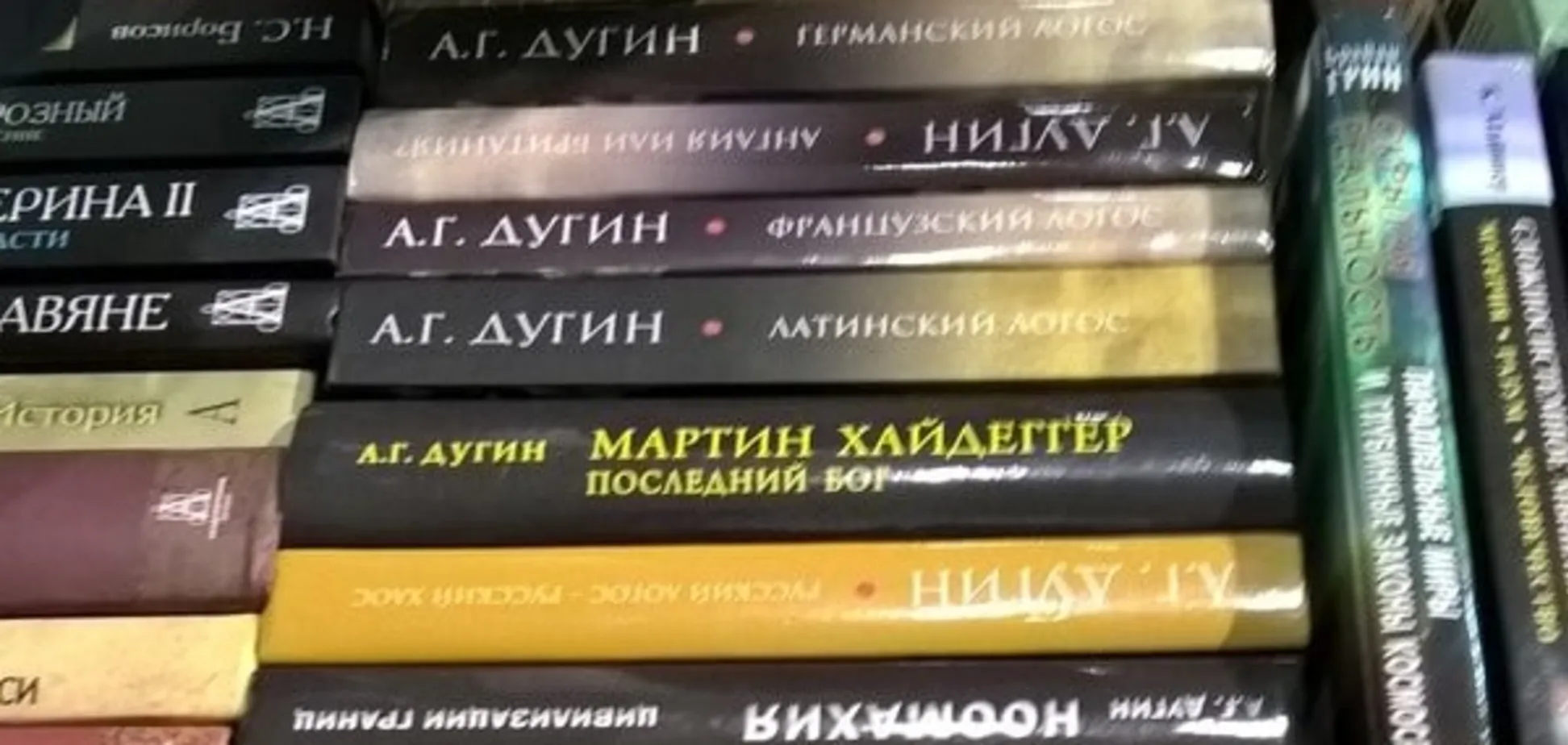 «Аўтамат Калашнікава абвясцілі культурным брэндам Расіі»: гісторык Павел Церашковіч пра ідэалогію «рускага свету» і ціхі беларускі сабатаж